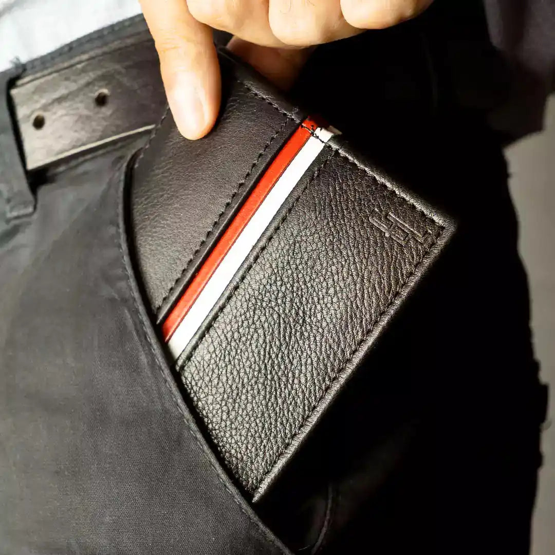 Bifold leather wallet pakistan