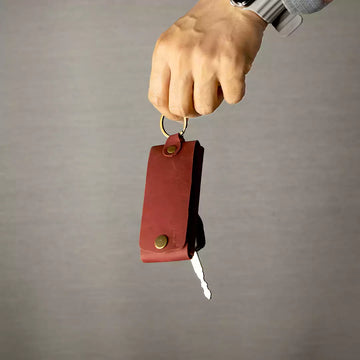 CLASSIC CHARM - Multi-Key Holder Leather Keychain