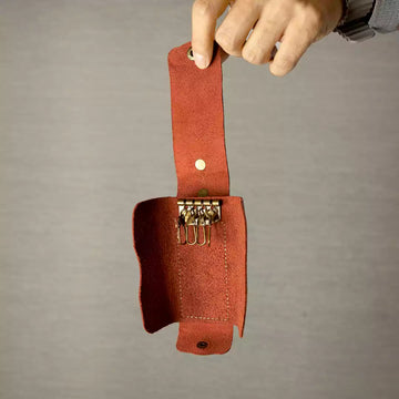 CLASSIC CHARM - Multi-Key Holder Leather Keychain