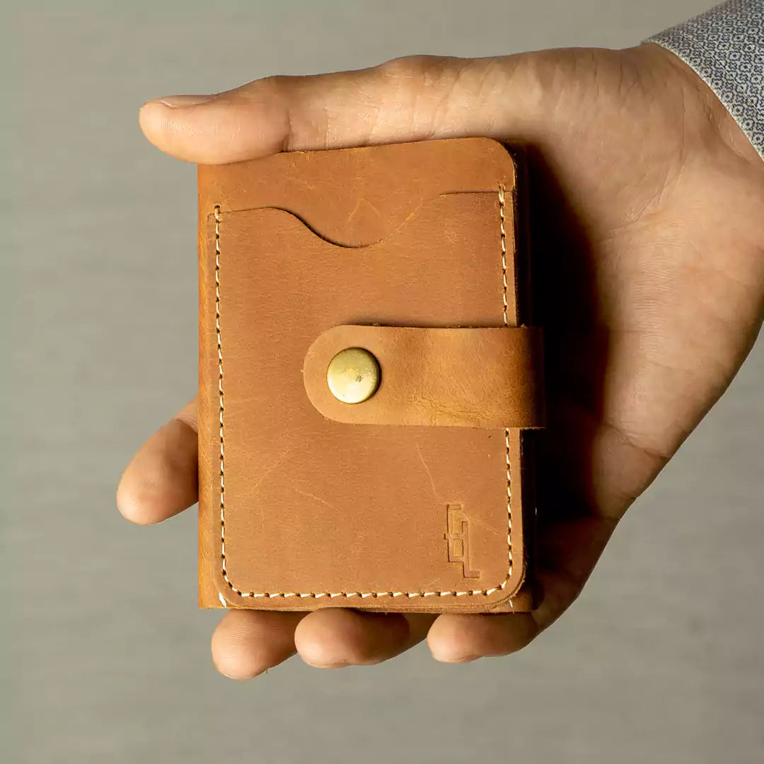 trifold leather card wallet