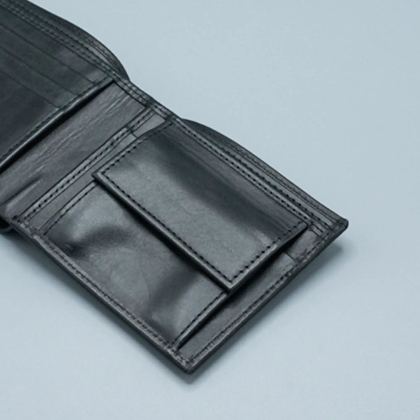 Nexus Bifold