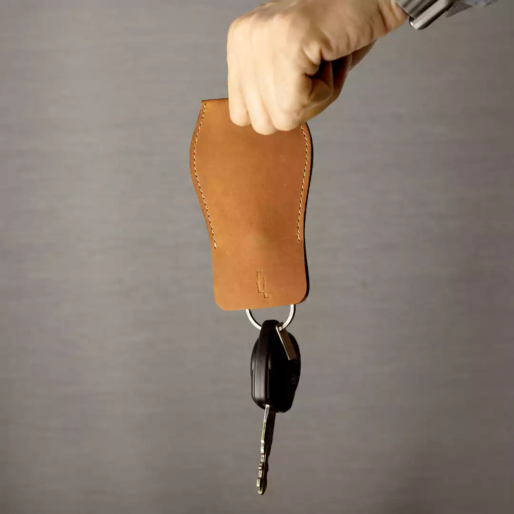 Single Keychain Buy Single Keychain Holders in Pakistan - Eligo Leather